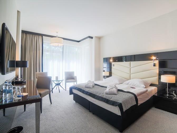 Prywatny Apartament W Hotelu Diune โควอบเซก ภายนอก รูปภาพ
