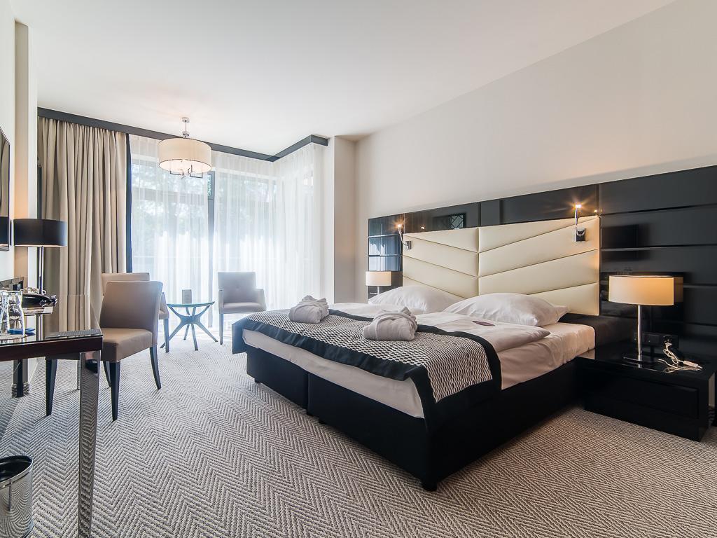 Prywatny Apartament W Hotelu Diune โควอบเซก ภายนอก รูปภาพ