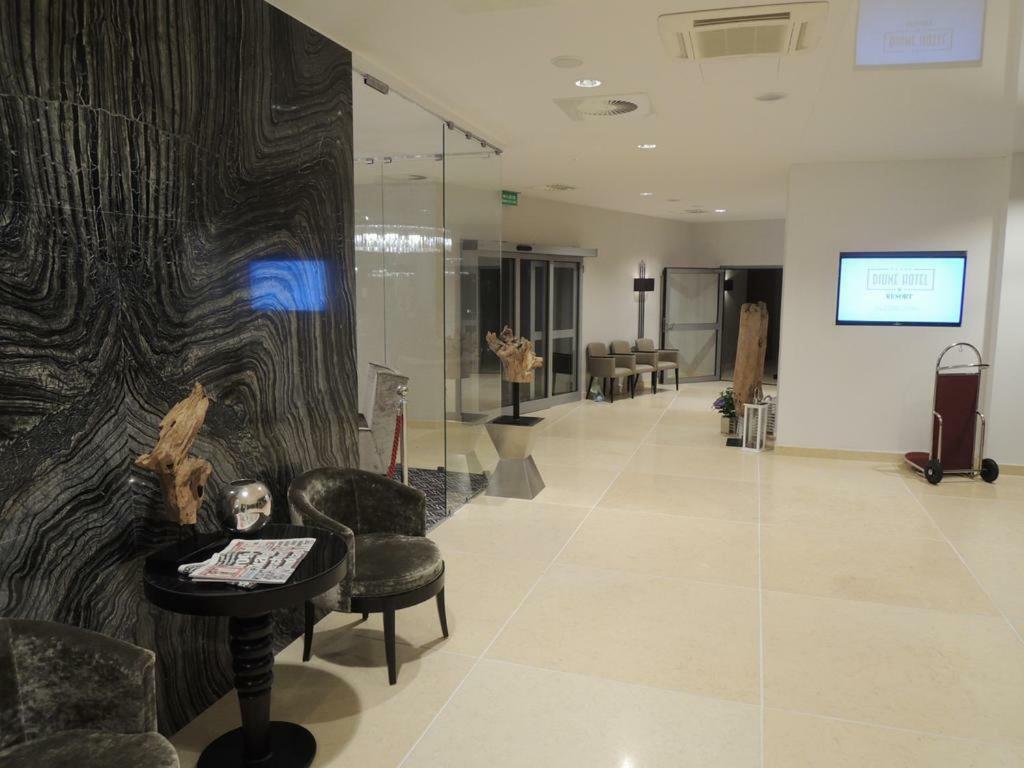Prywatny Apartament W Hotelu Diune โควอบเซก ภายนอก รูปภาพ